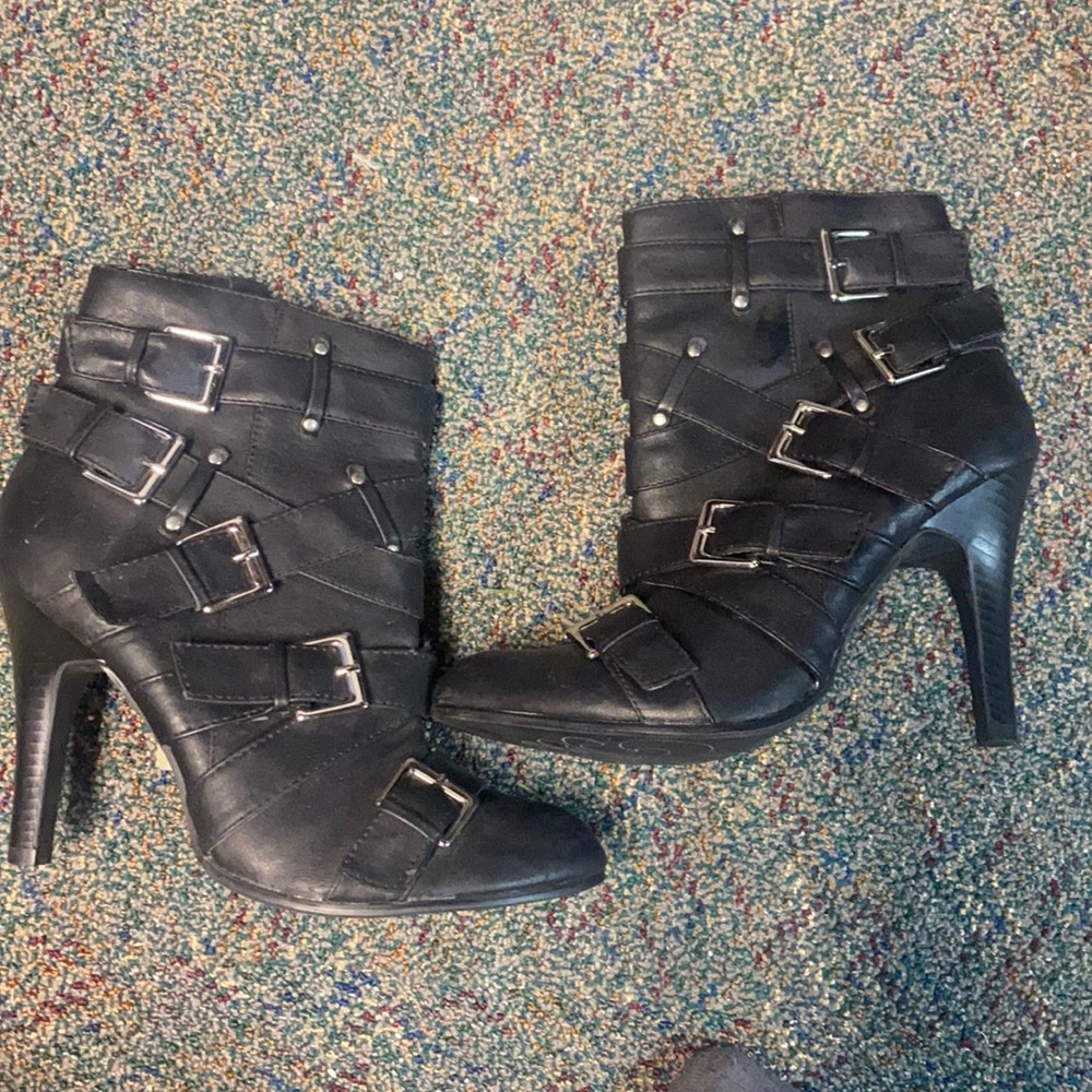 Ankle boots